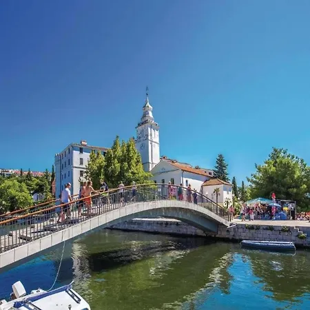 In Croatia Near & Town Centre Apartamento Dramalj